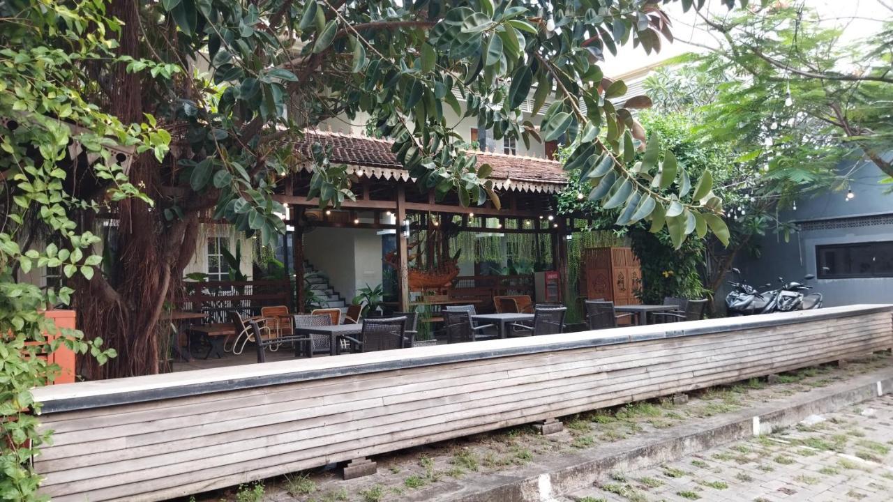 Nusantara Hotel Syariah Jepara Kültér fotó